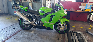Kawasaki ninja zx12r zx-12 zx12 storica FMI