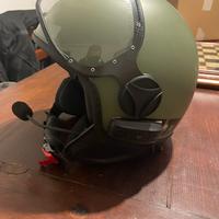 Tuta da moto-casco-borsa serbatoio