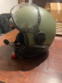 Tuta da moto-casco-borsa serbatoio