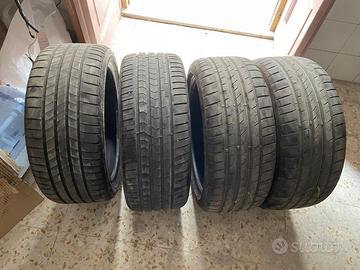 Pneumatici 225/40 r18 92y