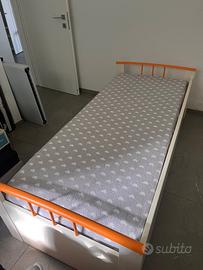 Letto singolo trasformabile in doppio