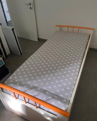 Letto singolo trasformabile in doppio