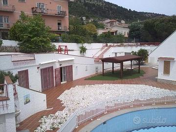 Vicino Ospedale - Appartamenti Arredati in Villa