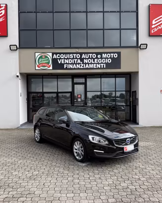 Volvo V60 D2 Summum-UNIPRO