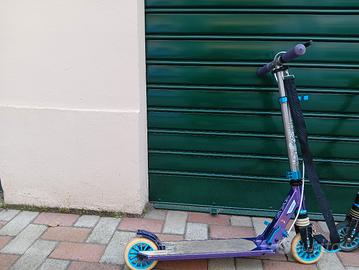 Due oxelo  monopattini Decathlon 