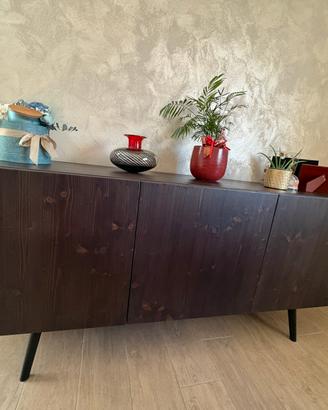 Credenza