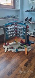 Hot wheels pista parcheggio