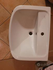 Lavabo bianco bagno - Dolomite