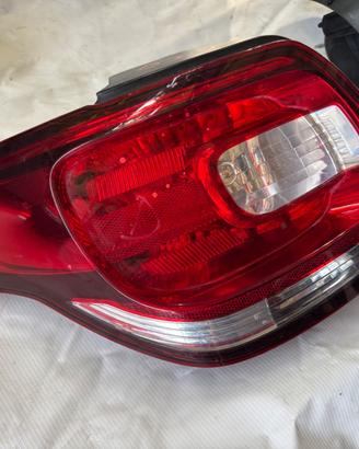 Faro Fanale posteriore sinistro Citroen DS DS3