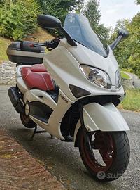 Yamaha T Max - 2002