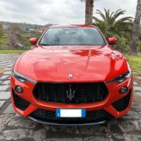 MASERATI Levante F Tributo  MY23 - 430Hp