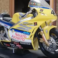 Honda Nsr 500 Valentino Rossi scala 1/10