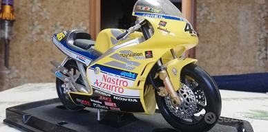 Honda Nsr 500 Valentino Rossi scala 1/10