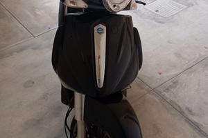 Piaggio Beverly 500 i.e.