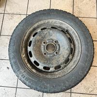 4 cerchi in ferro ford fiesta con gomme invernali