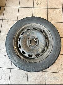 4 cerchi in ferro ford fiesta con gomme invernali