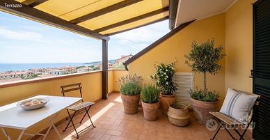 Attico vista mare con terrazza a Piombino