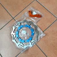 Disco maggiorato+ attacco pinza