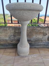 fontana da giardino o terrazzo 