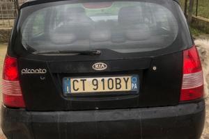 Kia  picanto anno 2005 km 182.000