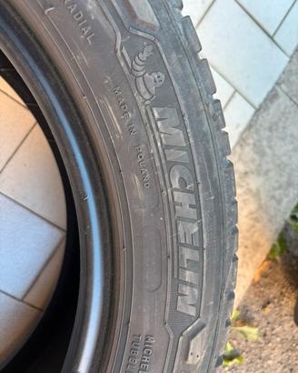 Pneumatici Michelin agils3
