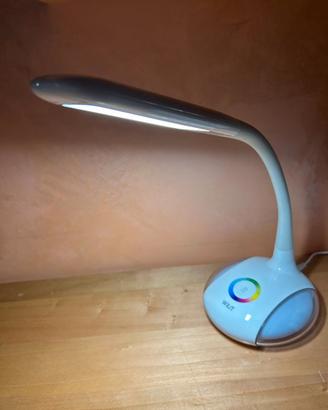 lampada da tavolo led con telecomando