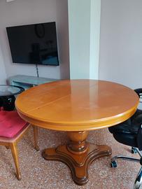 Tavolo rotondo antico in legno massello