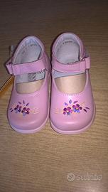 scarpa rosa ricamata 12/24 mesi