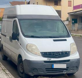 Opel vivaro  2.0 cdti