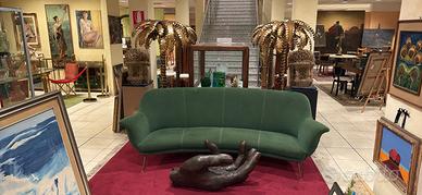 Divano in velluto verde anni 50 “