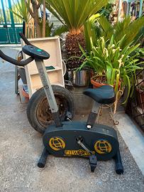 cyclette cardio fitness 