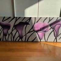 Quadro con fiori viola in rilievo