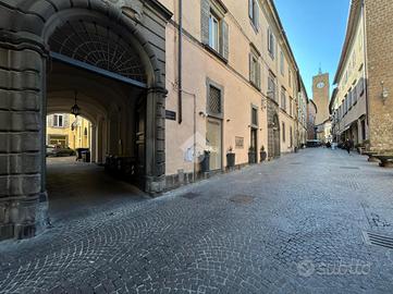 3 LOCALI A ORVIETO