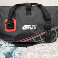 Borsone/Zaino GIVI EA115GR impermeabile 40L