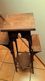 Portapiante / étagère in legno con intagli floreal