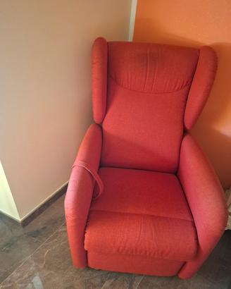 poltrona relax con telecomando 