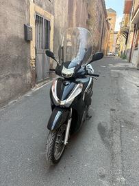 Honda SH 300