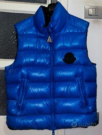 piumino smanicato moncler