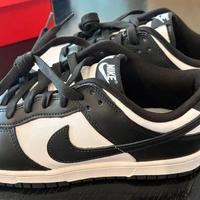 Nike Dunk Low Nere e Bianche 42.5 Nuove