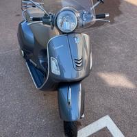 Piaggio Vespa 300 GTS - 2015