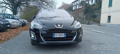 Peugeot 308 1.6 8V e-HDi 112CV Stop&Start robotiz.