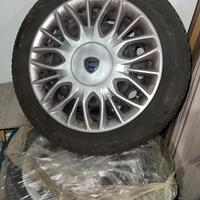 Cerchi auto ferro lancia ypsilon gomme termiche