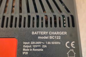 BATTERY CHARGER model BC122
