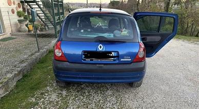 Renault clio 2005
