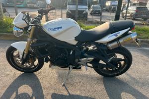 Triumph Street Triple 675
