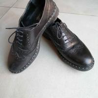 stringate nere in pellen. 38