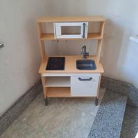 Cucina di legno