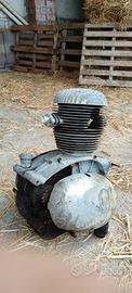 Gilera giubileo 125 motore e serbatoio