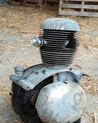 Gilera giubileo 125 motore e serbatoio