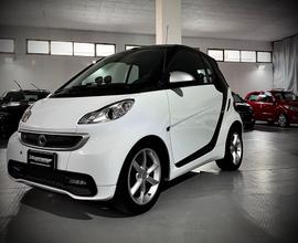 Smart ForTwo 1000 62 kW cabrio pulse